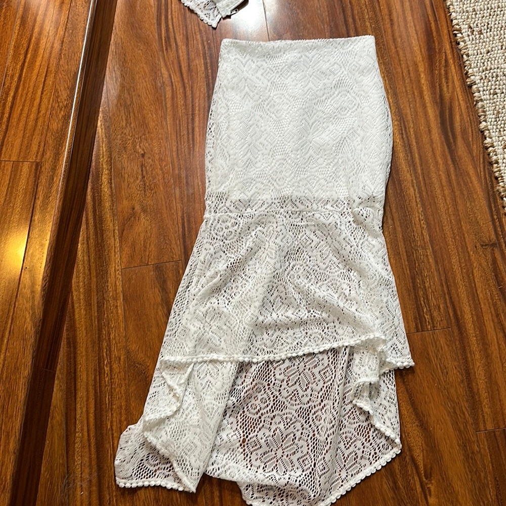 White 2 piece lace set